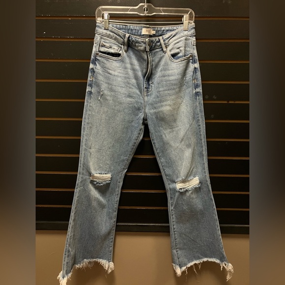 Hidden Happi Distressed Knee Crop Flare Jeans for Women - Picture 1 of 5